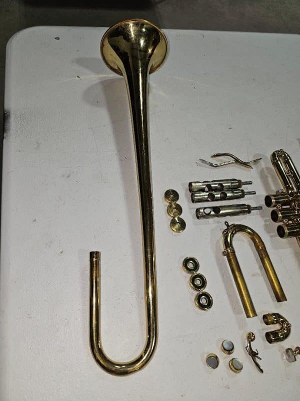 Holton Collegiate Trumpet *Replacement Parts *Repair *Valves *Slides *Caps