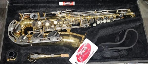 Yamaha YAS-23 Alto Saxophone - Great for School Band! 4758