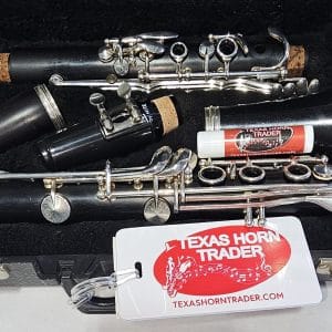 Buffet E11 E-11 Wood Intermediate Bb Clarinet