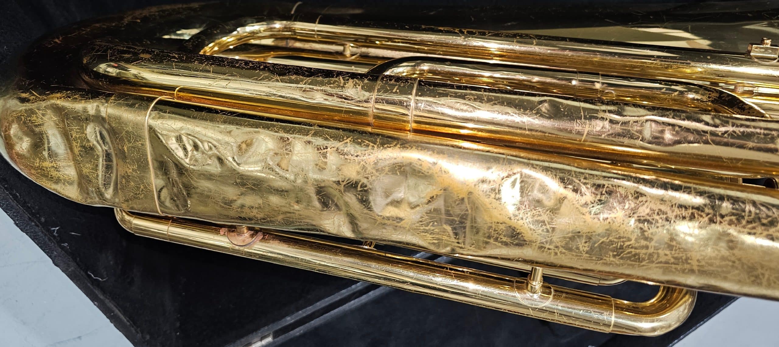 Holton 3/4 3 valve Tuba - Image 3