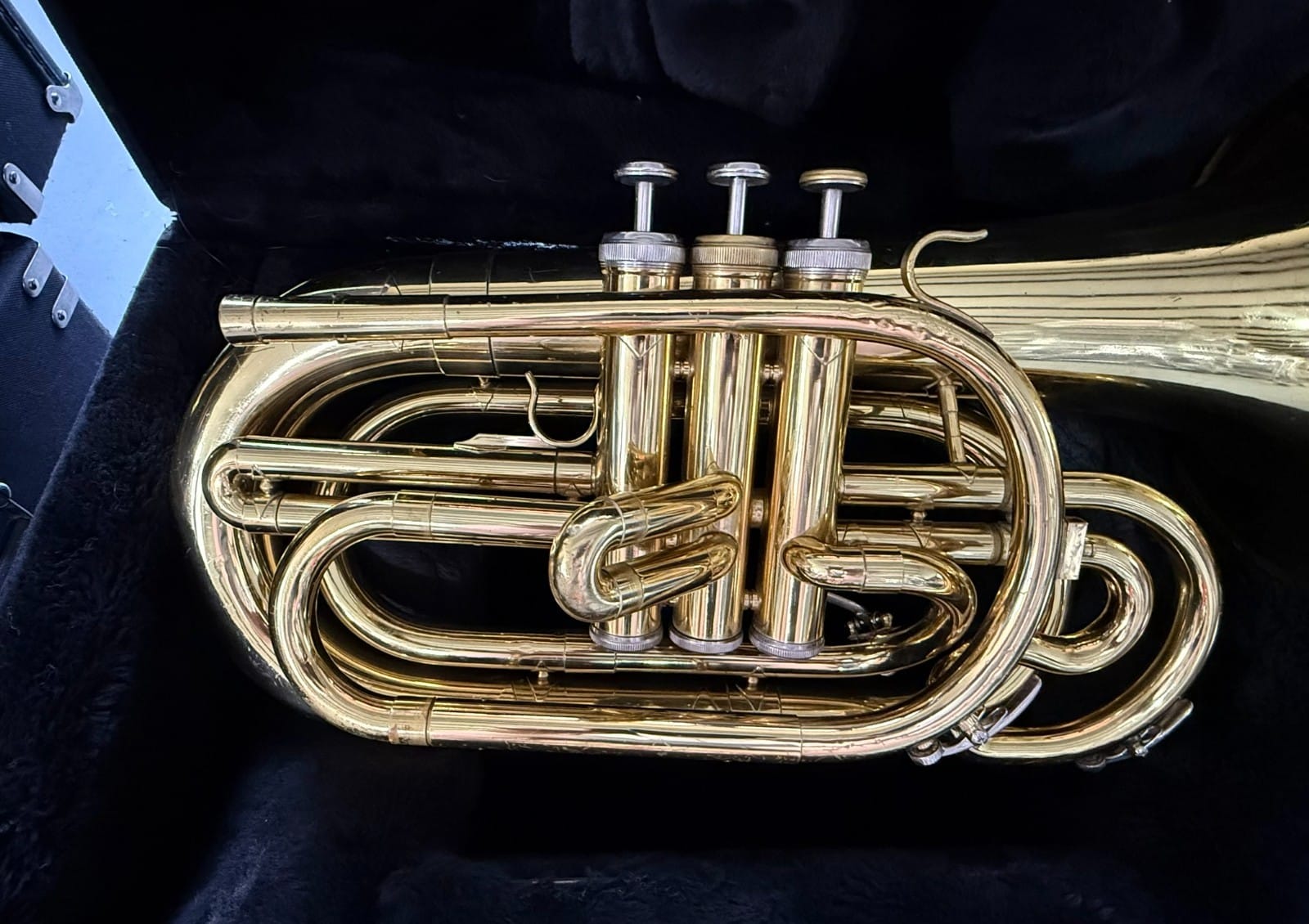 Dynasty Geneva M-570 Marching Baritone - Image 2